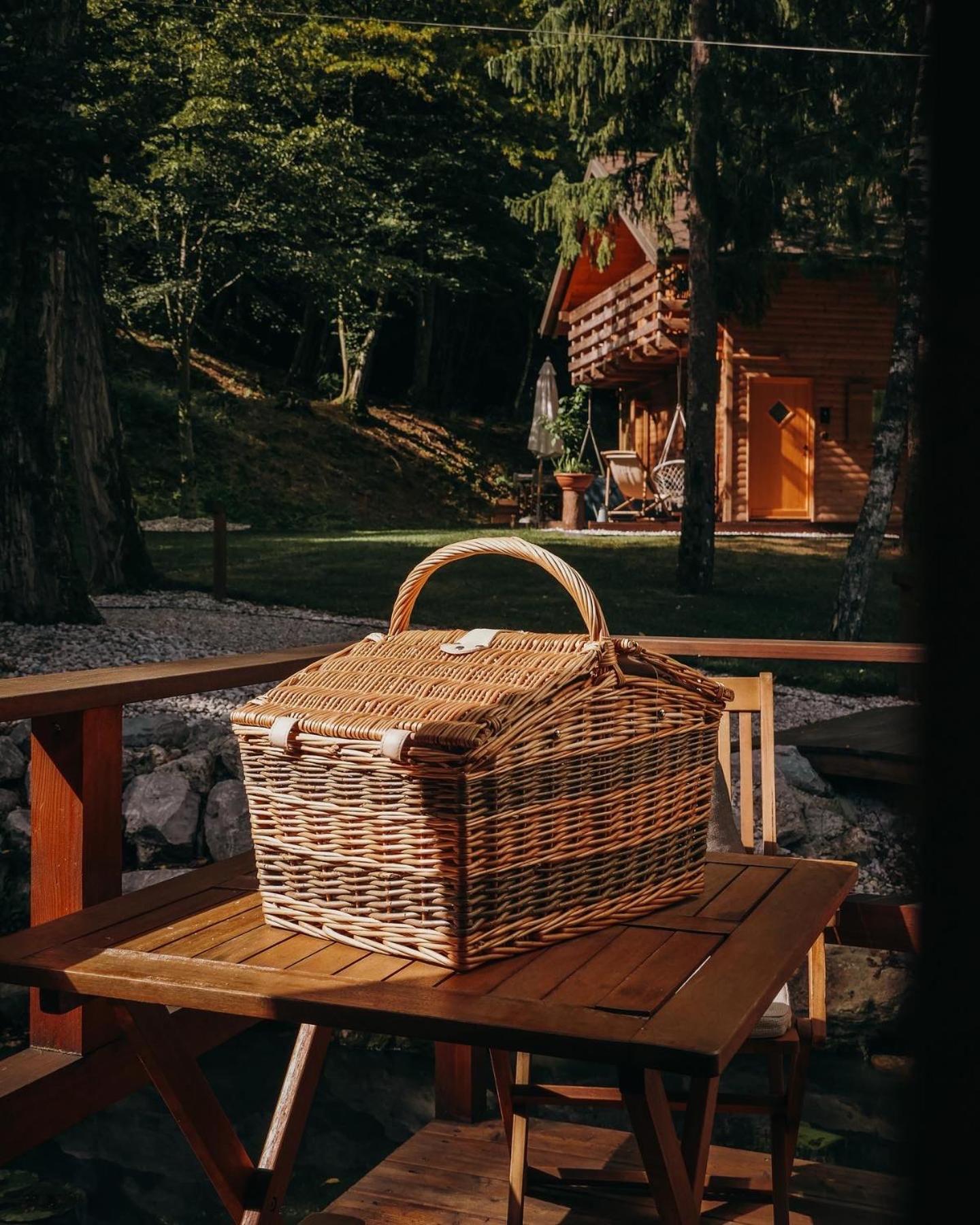 Pikol Lake Village Wine Estate Nova Gorica Eksteriør billede